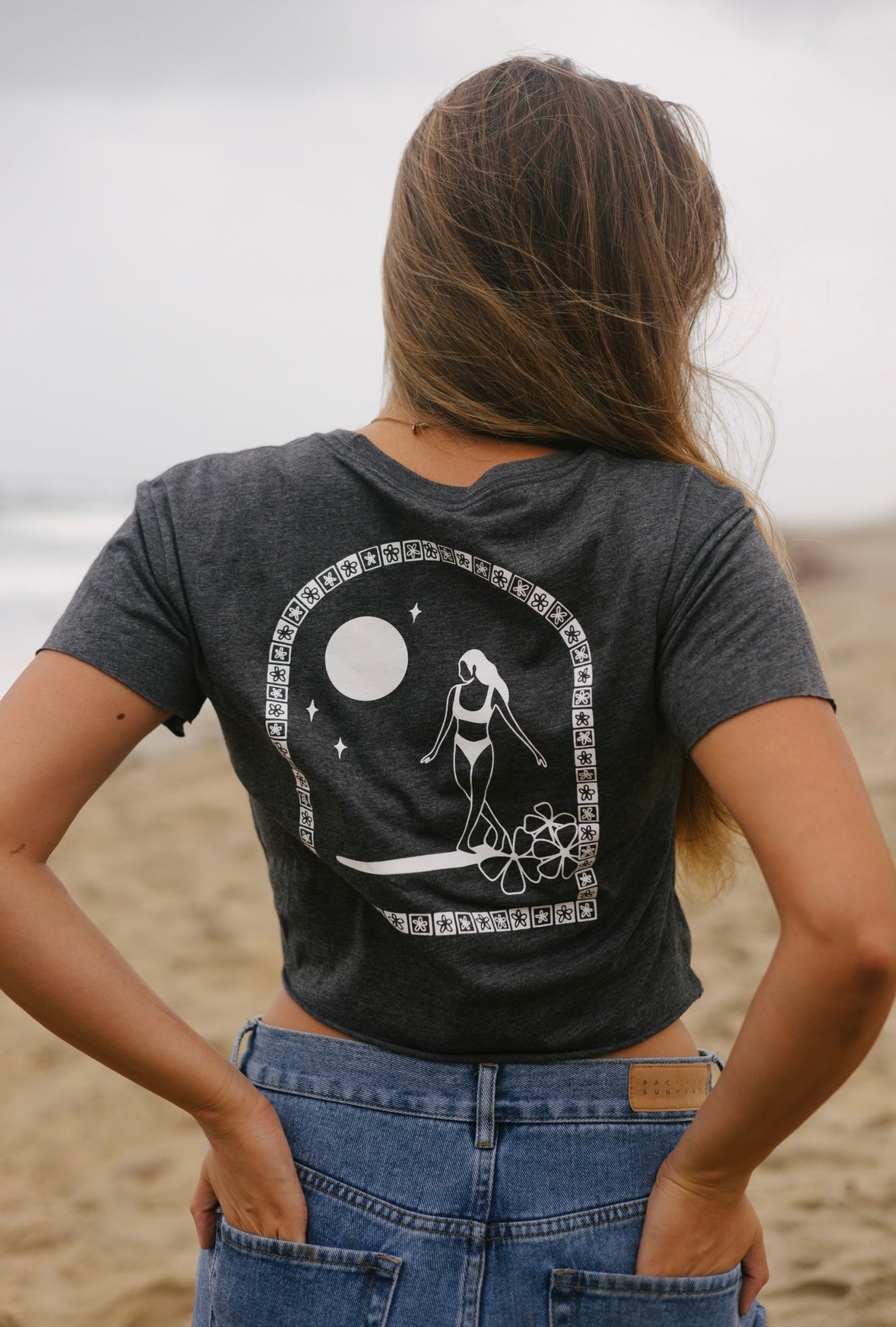 Moonlit Surfer - Midi Tee